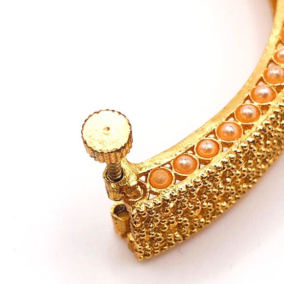 Set of 2 Vintage Gold Tone Filigree Hinged Bangle Bracelets - Picture 10 of 15